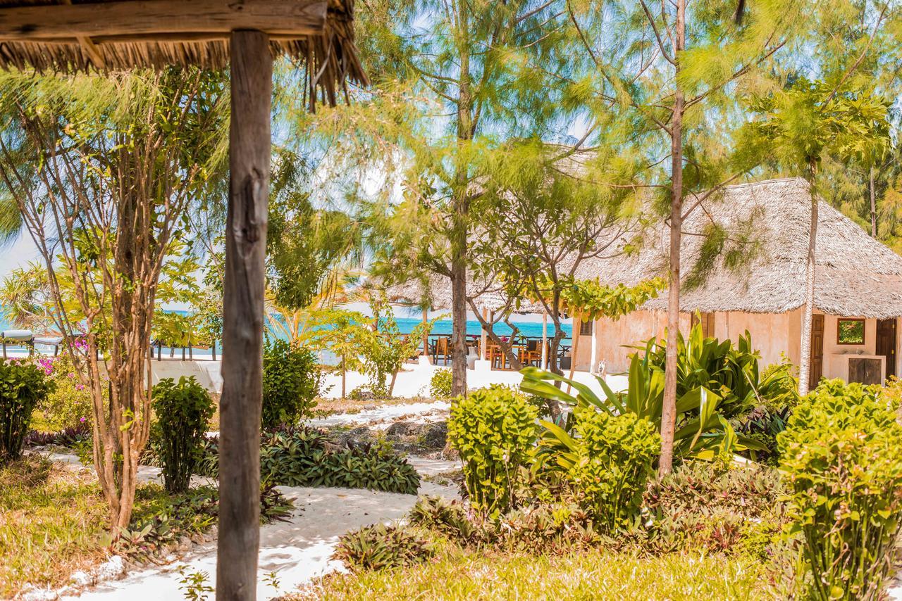 Jaribu Beach Hotel Paje Exteriör bild